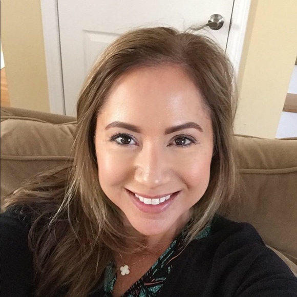 Meet your Posher, Margaret - Picture 1 of 2